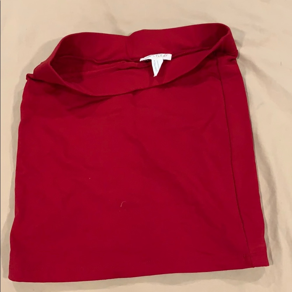 Red medium body con